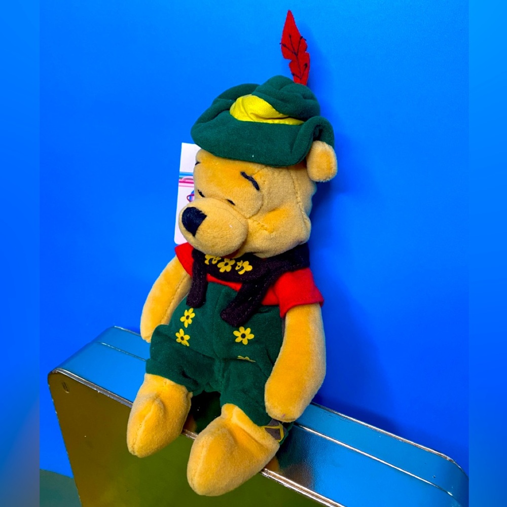 DISNEY STORE EXCLUSIVE NWT VTG 90’s OCTOBER FEST WINNIE THE POOH BEAN BAG PLUSH - Picture 13 of 13